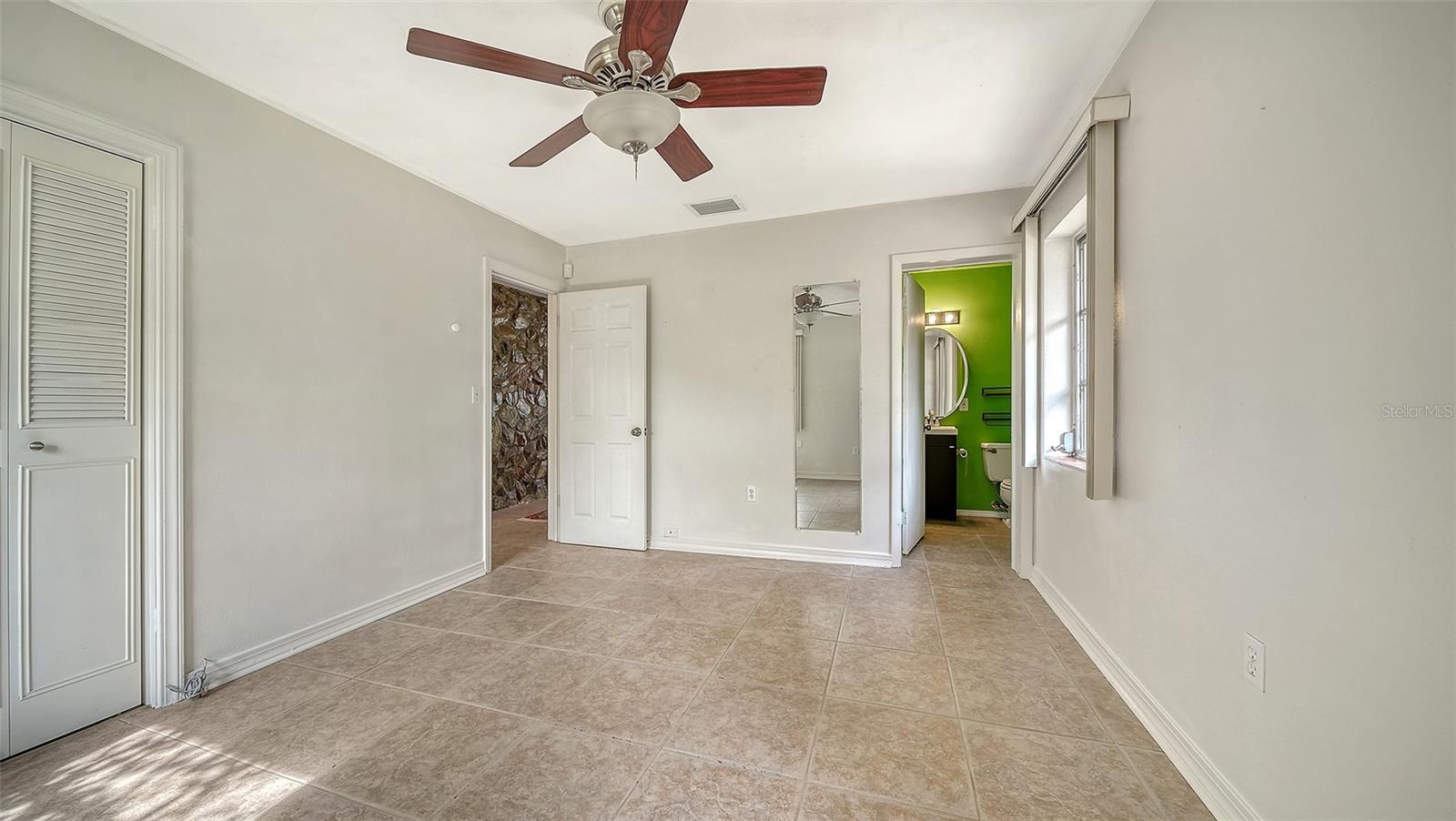 AIRPORT REV - Residential