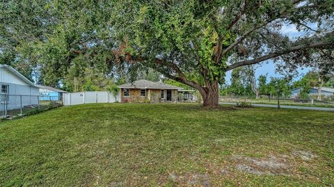 Photo of 5510 16th Street W, Bradenton, FL 34207 (MLS # A4674996)