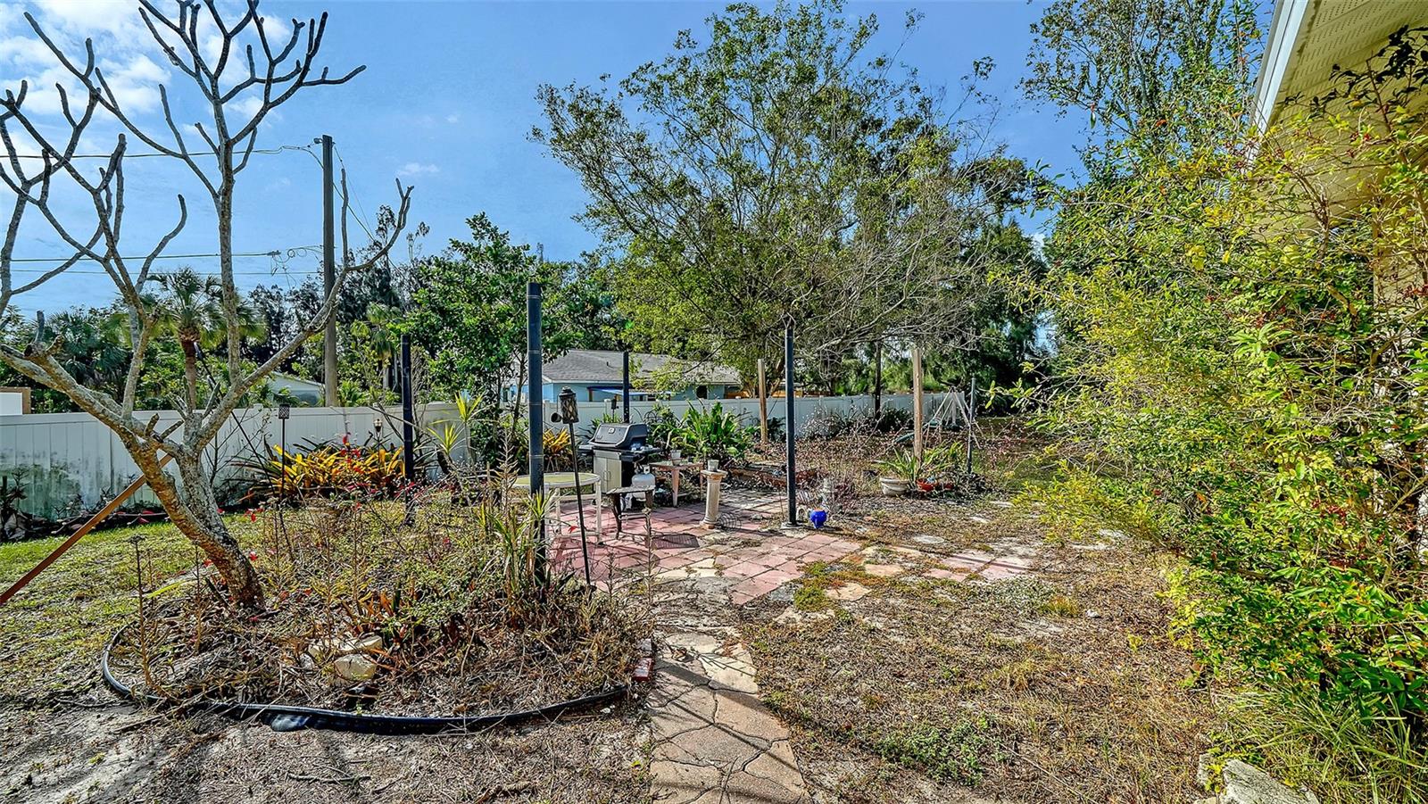 AIRPORT REV - Residential