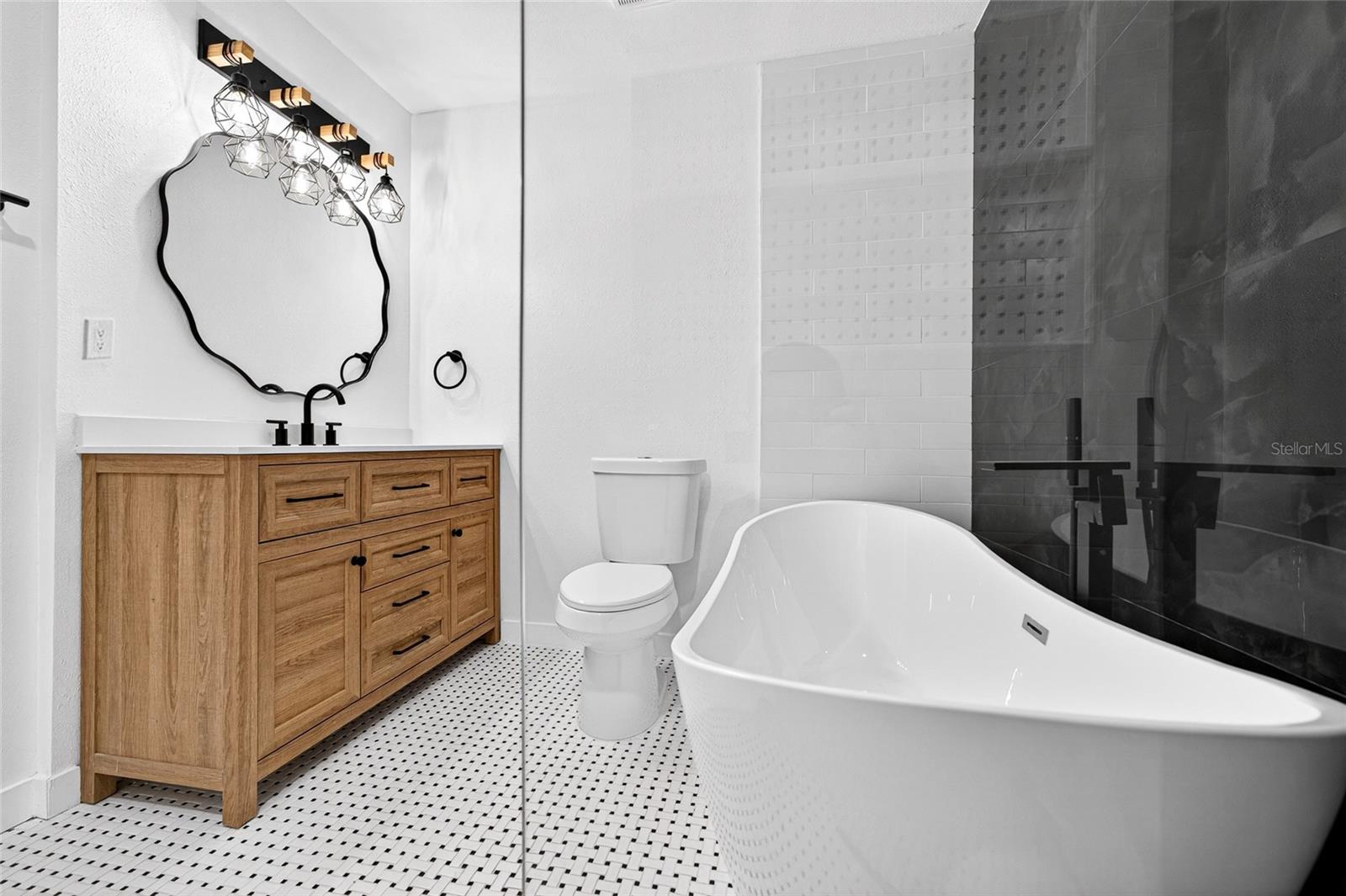 LAKE FOREST UNIT 4 - Residential