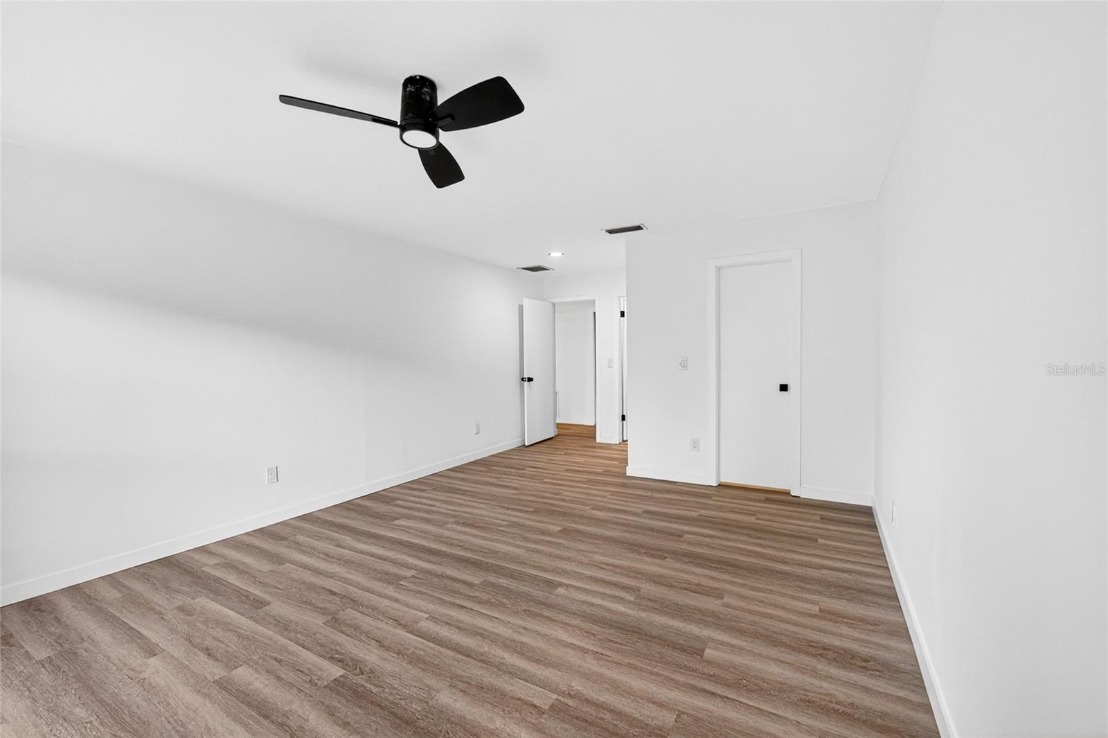 LAKE FOREST UNIT 4 - Residential