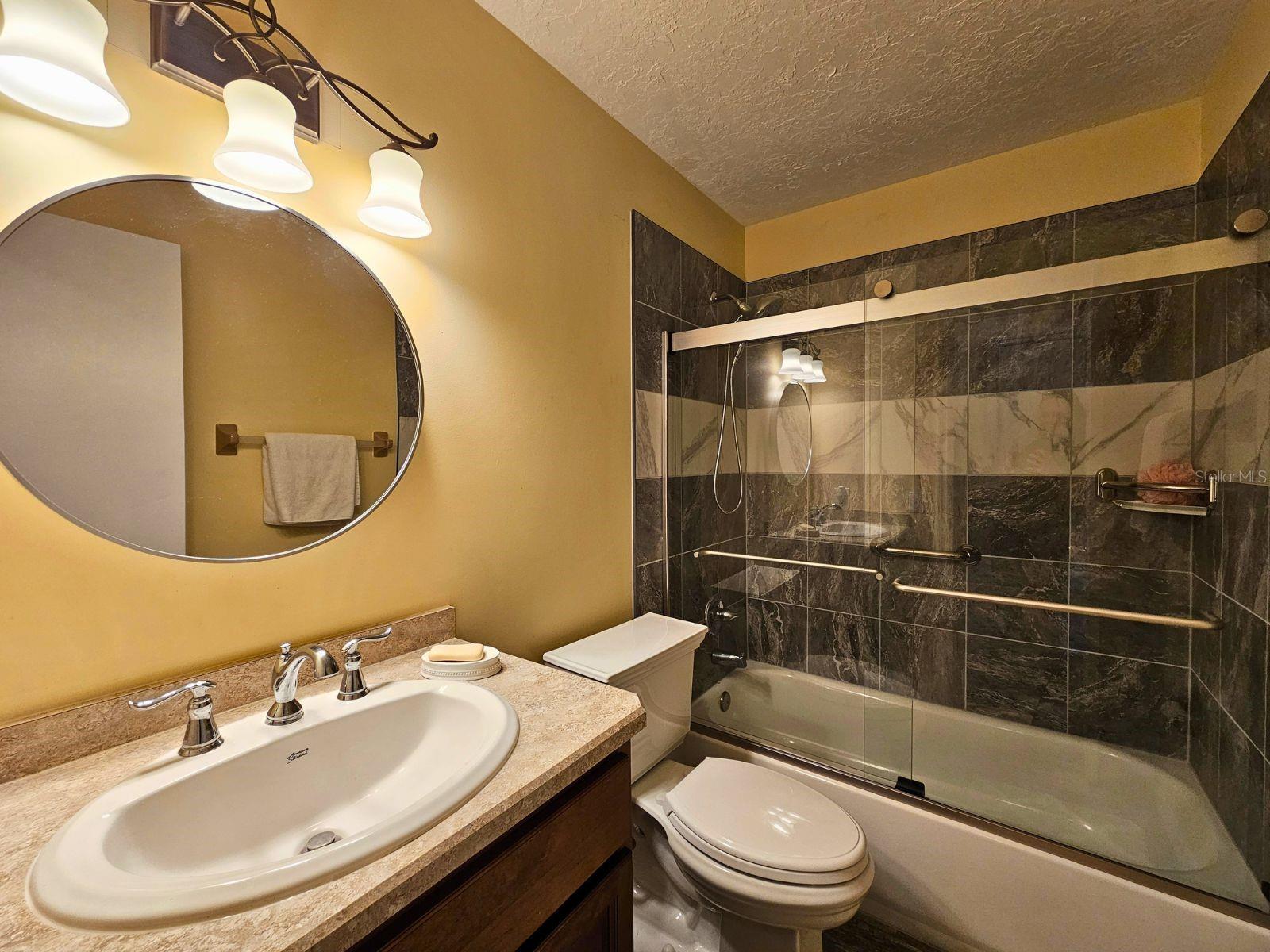 SOUTH OAK - Residential