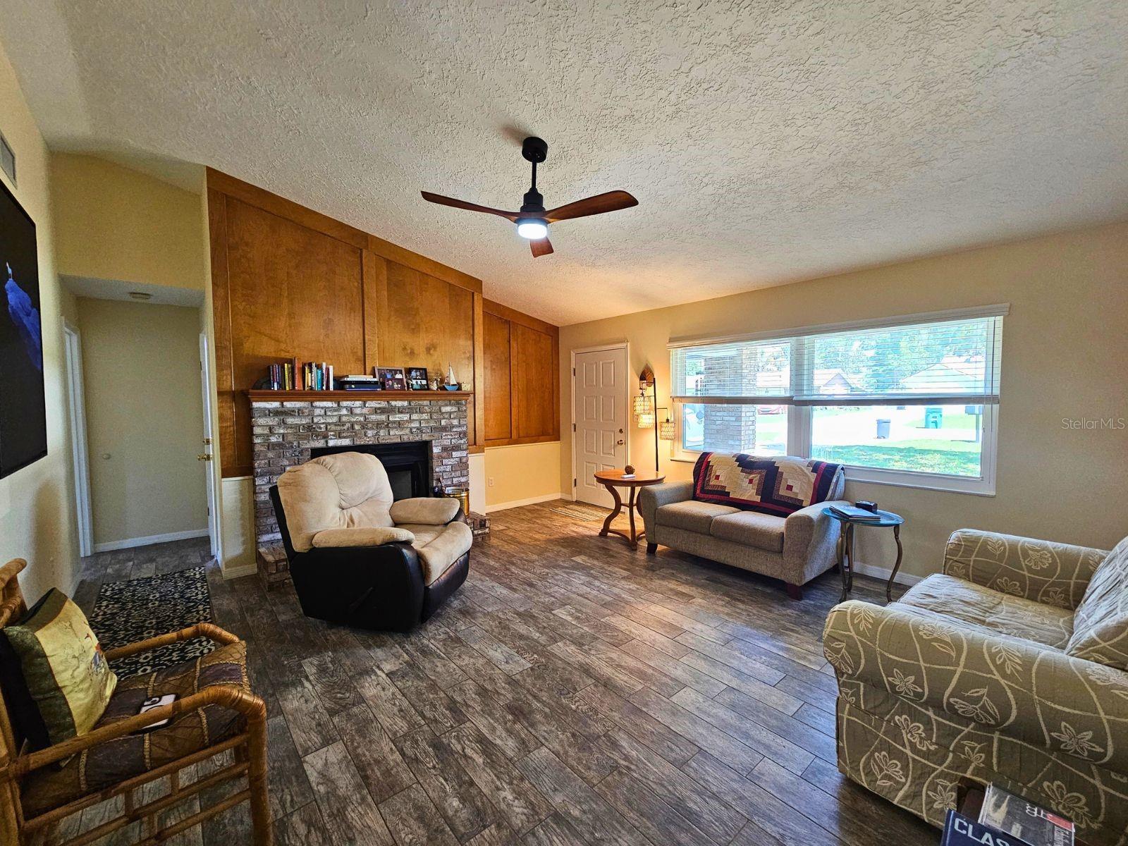 SOUTH OAK - Residential