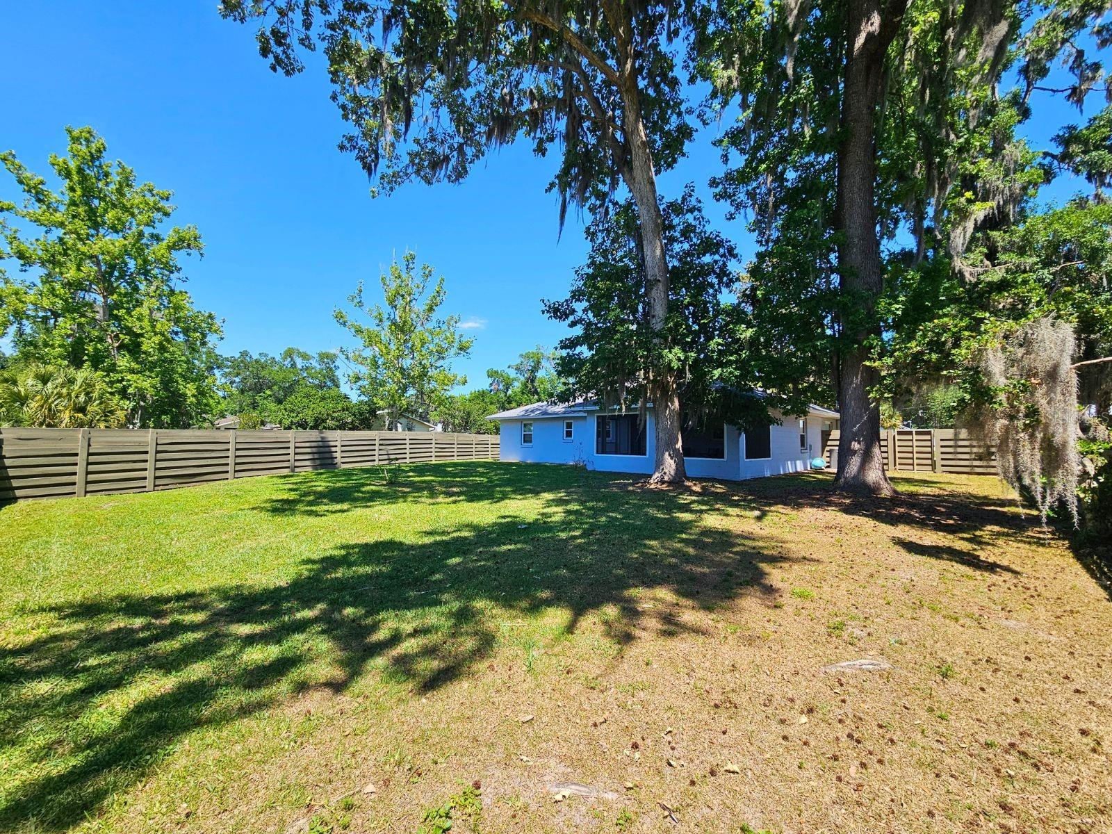 SOUTH OAK - Residential