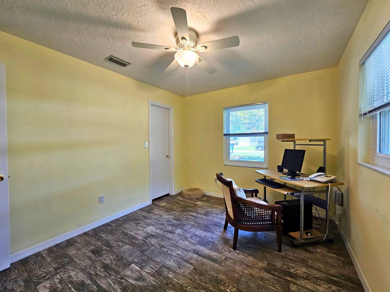 SOUTH OAK - Residential