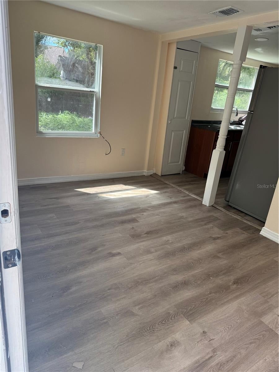 Photo of 237 E 8th Street, Apopka, FL 32703 (MLS # O6439872)