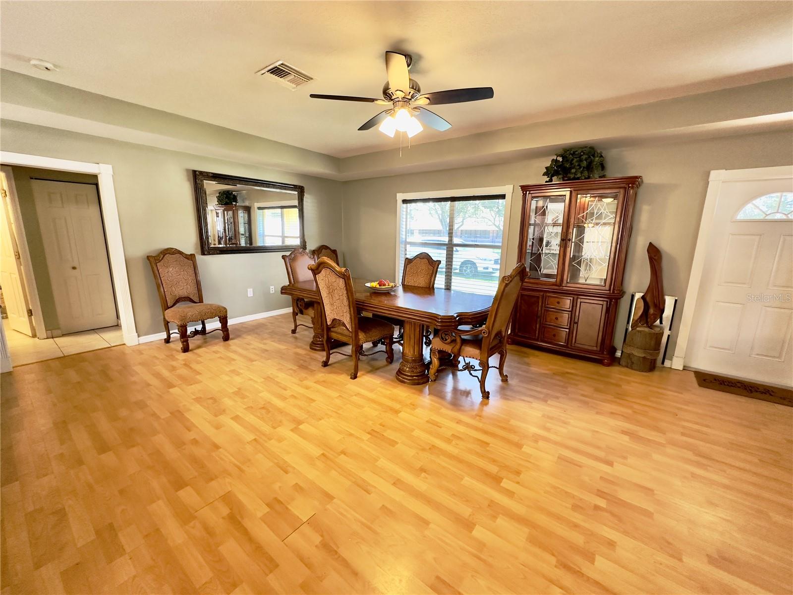 CONNERS GABLES - Residential