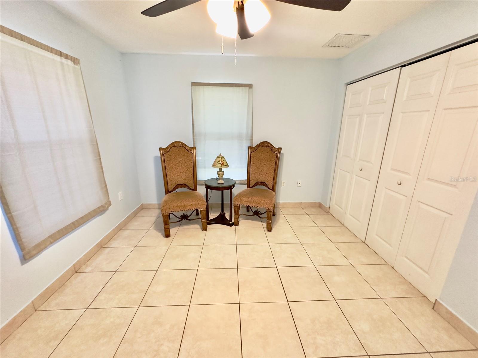 CONNERS GABLES - Residential