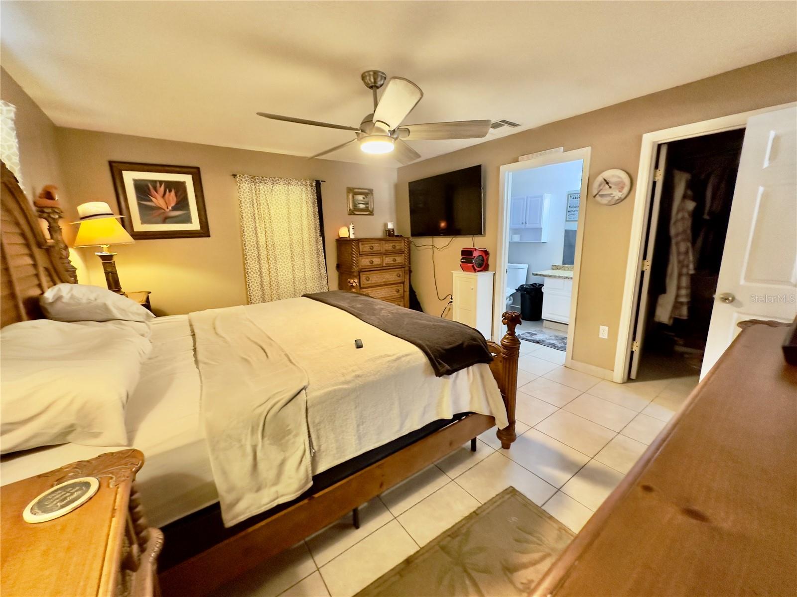 CONNERS GABLES - Residential