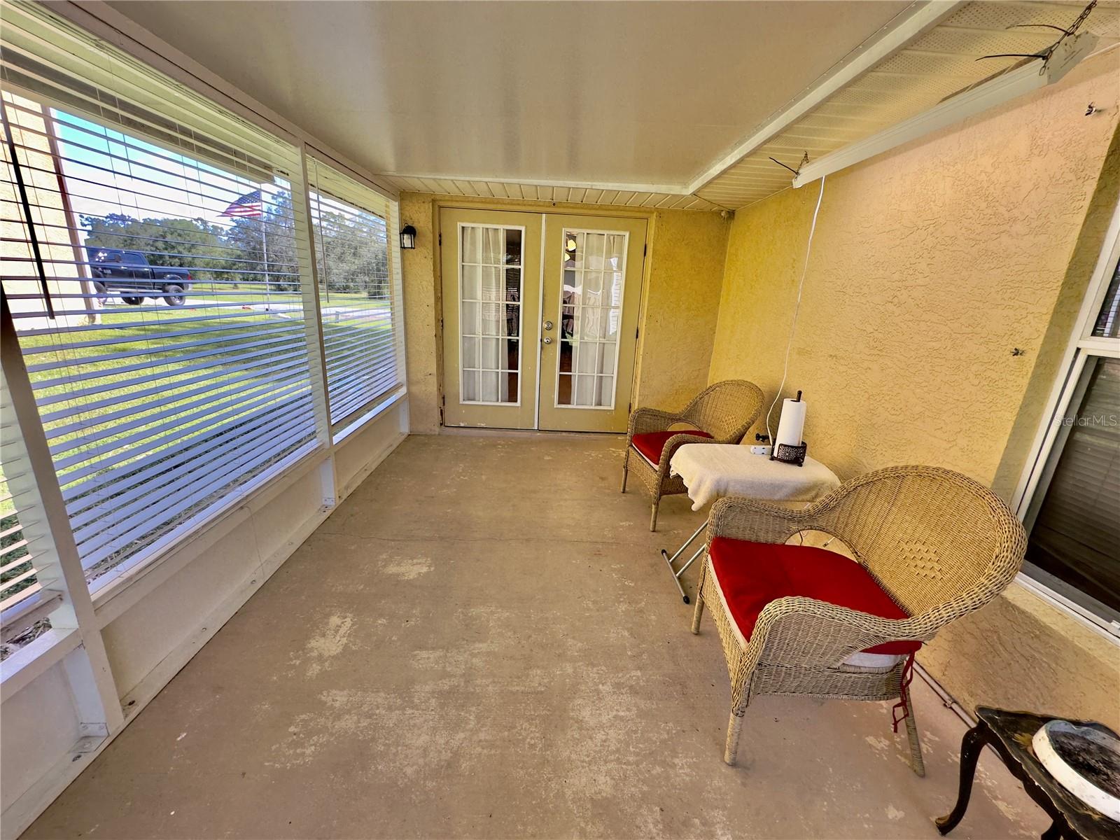 CONNERS GABLES - Residential