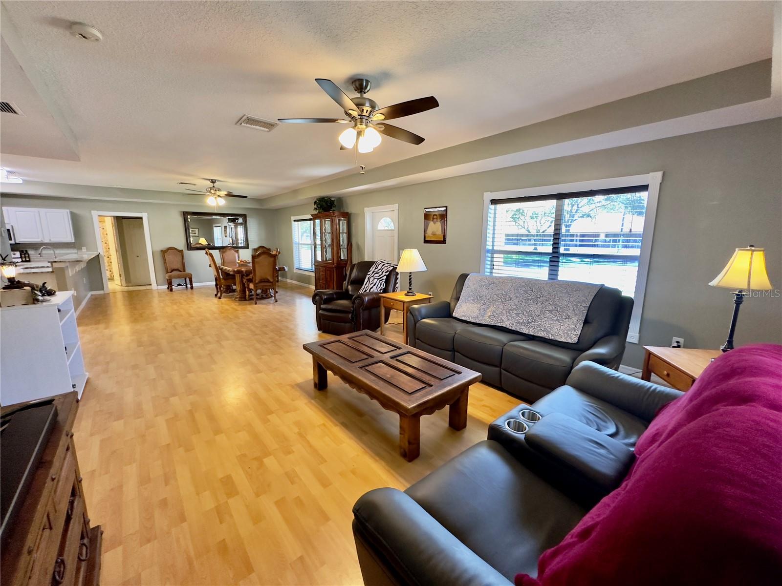 CONNERS GABLES - Residential