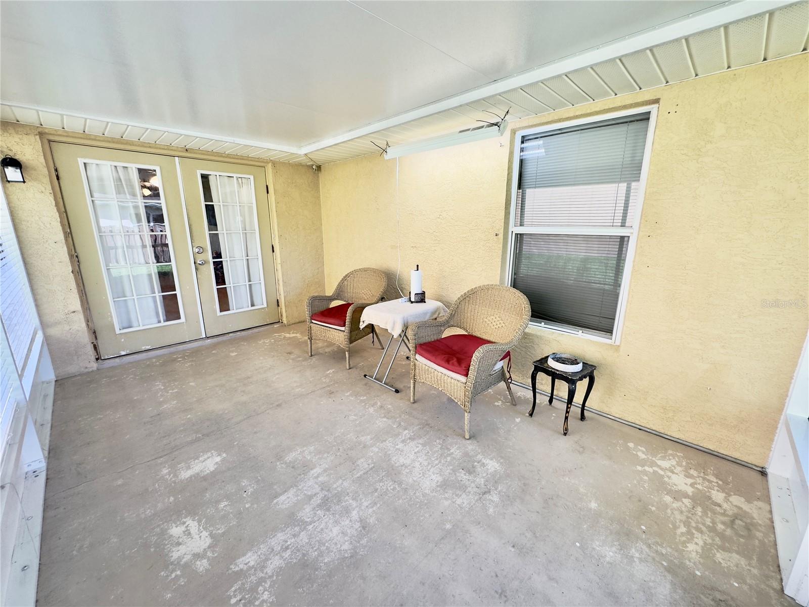 CONNERS GABLES - Residential