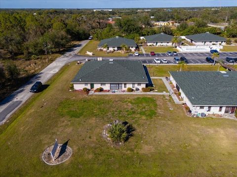 A home in PORT CHARLOTTE