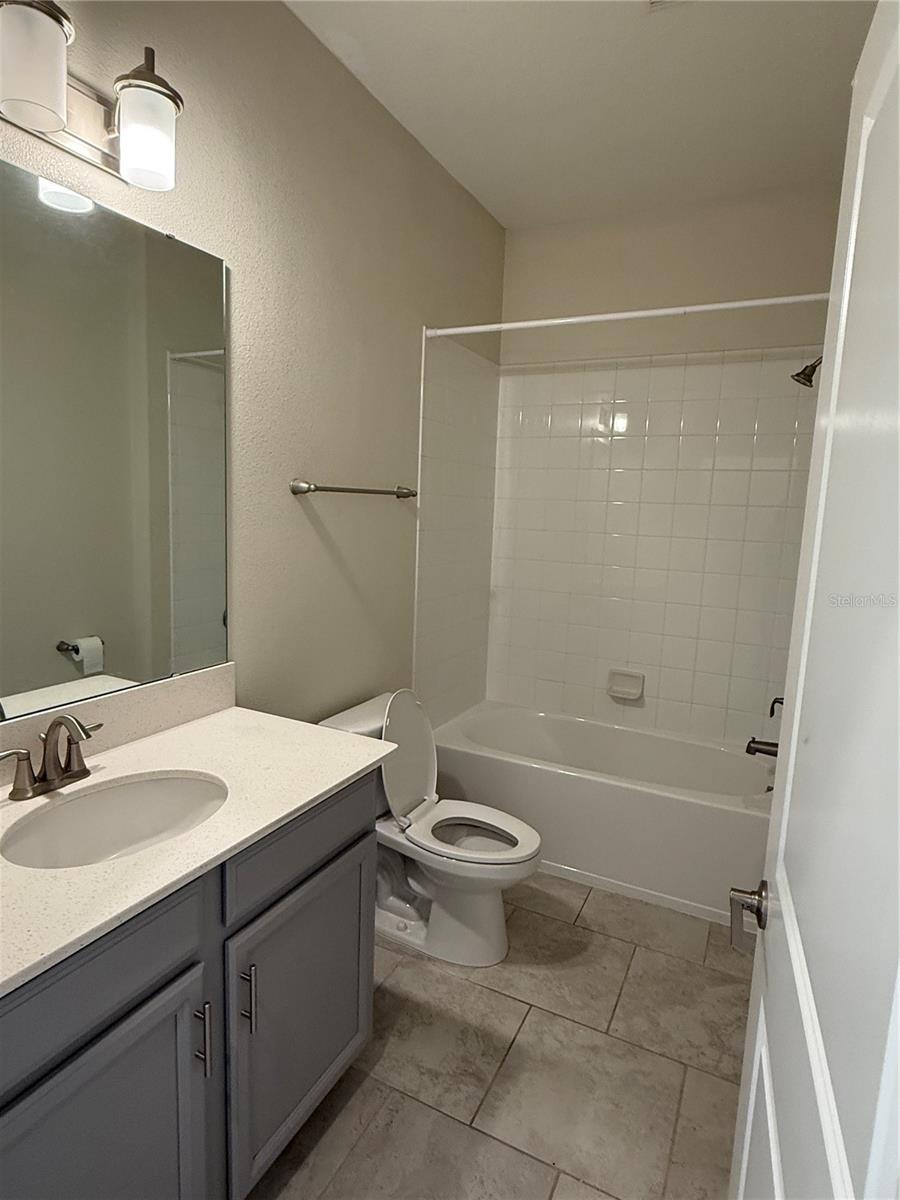 PANTHER VIEW - Residential Lease