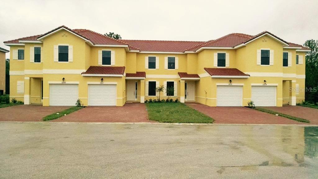 Tuscany Preserve is a gated community of 500 homes (Villas, Townhomes, and Single Family Homes). Conveniently located near a new hospital. The community features a clubhouse with a gym, tennis courts, basketball courts, and a swimming pool. A great place to mingle and enjoy the Florida weather with friends and family.