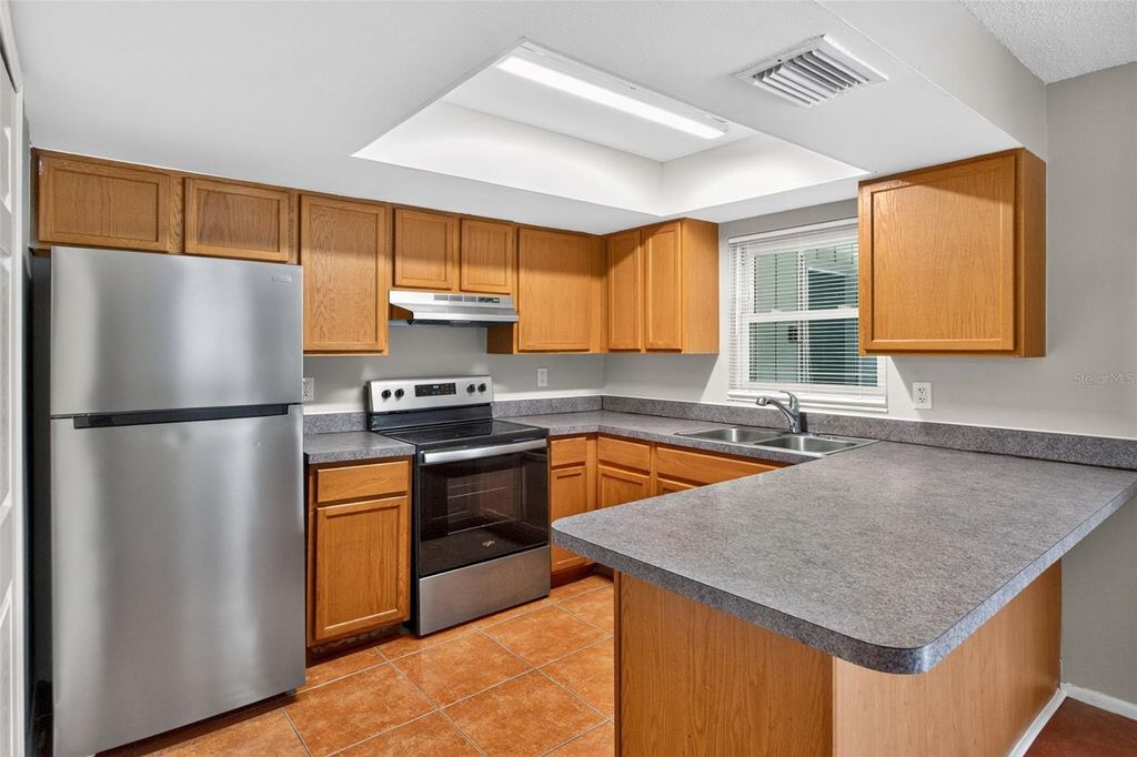 Photo of 1150 Russell Avenue, Sarasota, FL 34232 (MLS # O6344789)