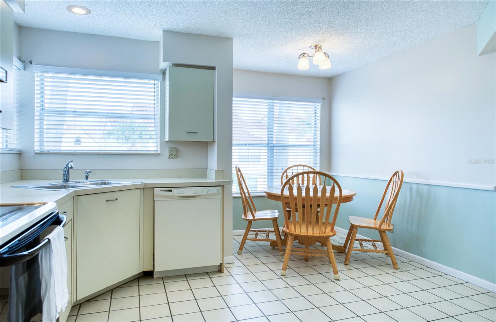 VISTA VERDE - Residential