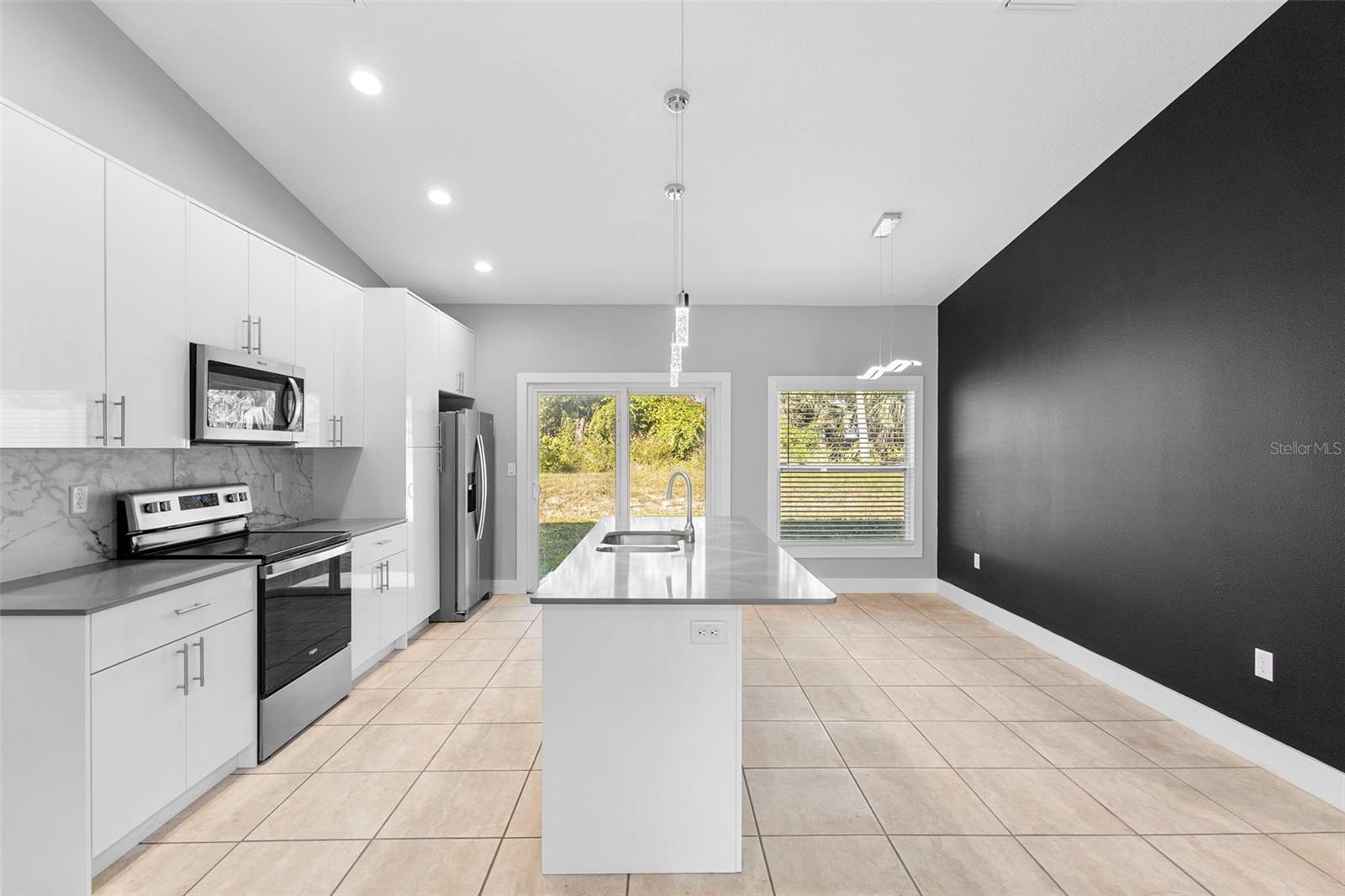 PLANTATION ESTATES UNIT 31 - Residential