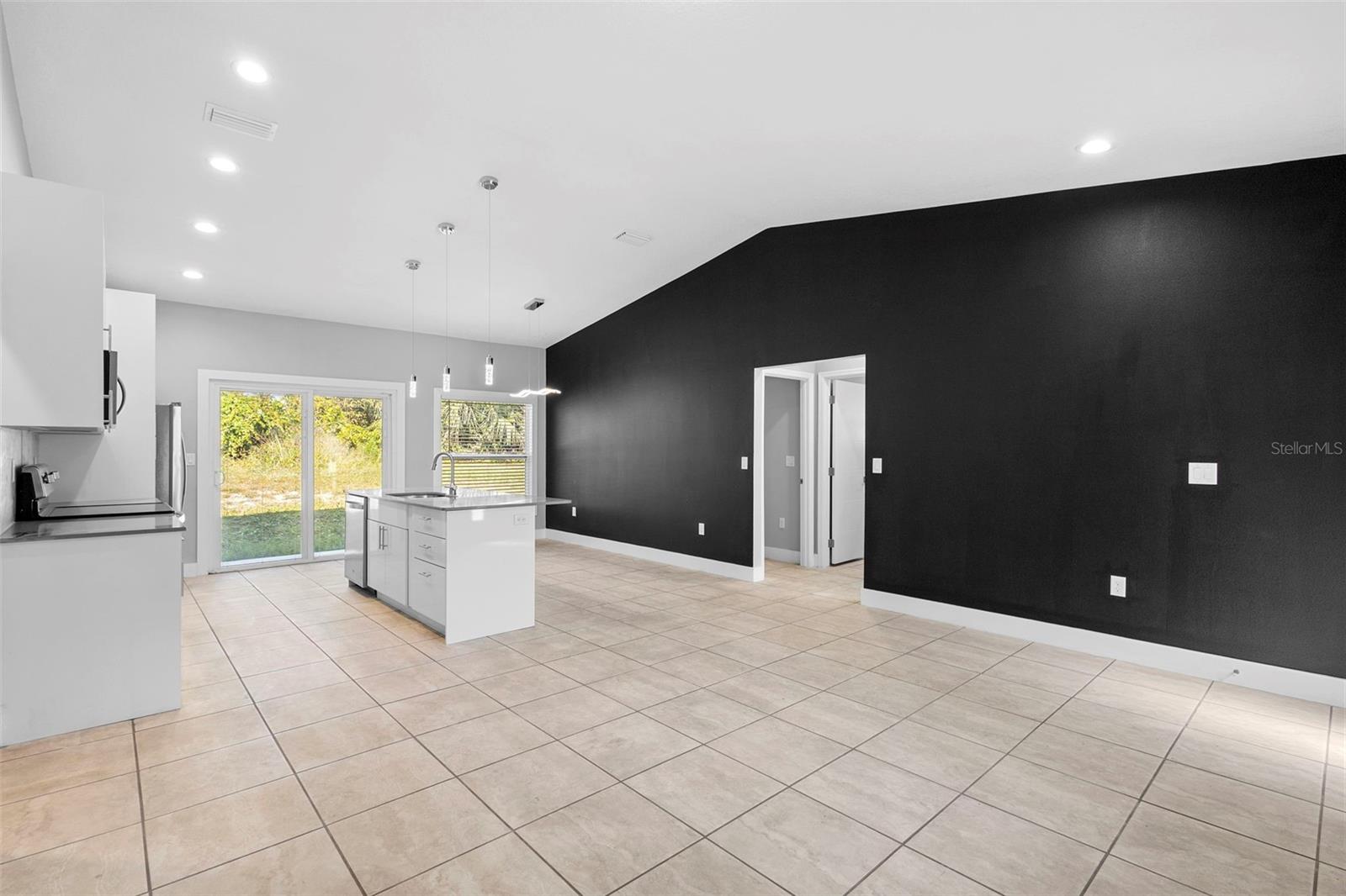 PLANTATION ESTATES UNIT 31 - Residential