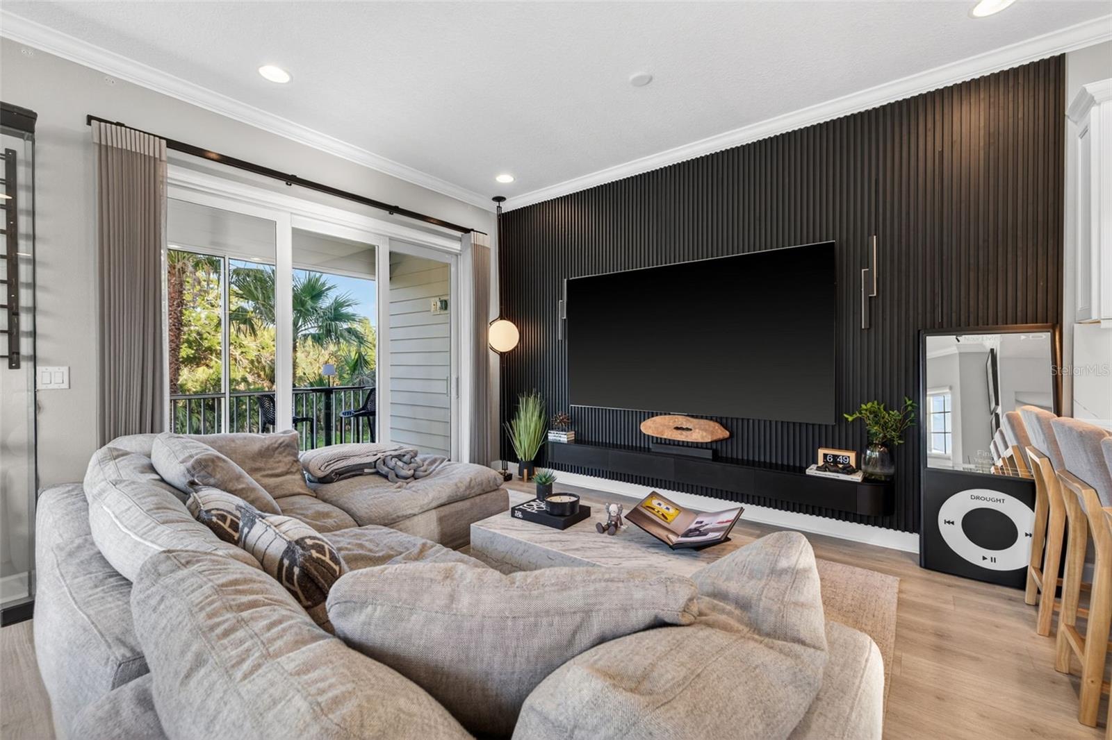 4069 ROCKY SHORES DRIVE