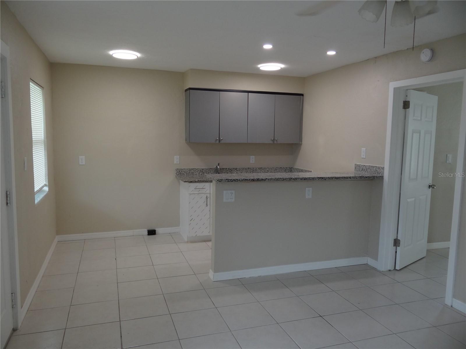 GULF SHORES 6TH ADD REP - Residential Lease