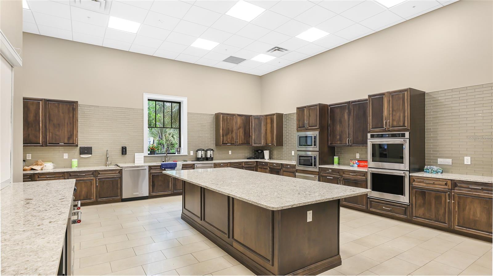 DEL WEBB PH I-B SUBPHASES D & F - Residential