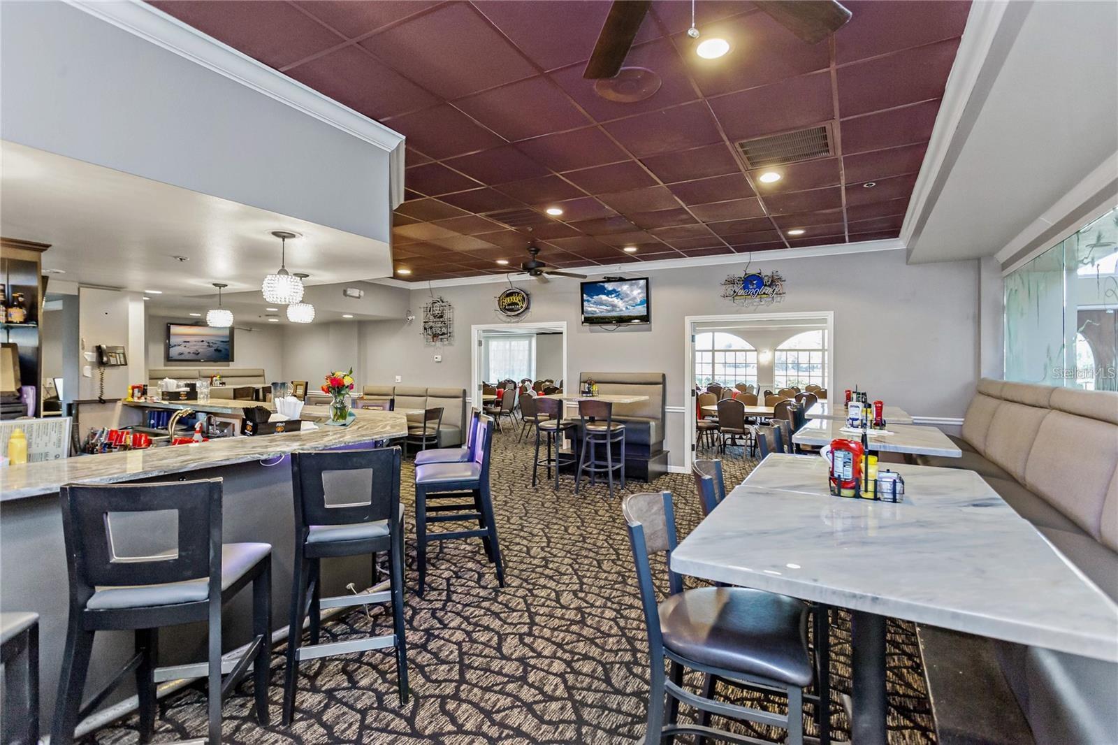 CRESCENT OAKS COUNTRY CLUB 2 - Residential