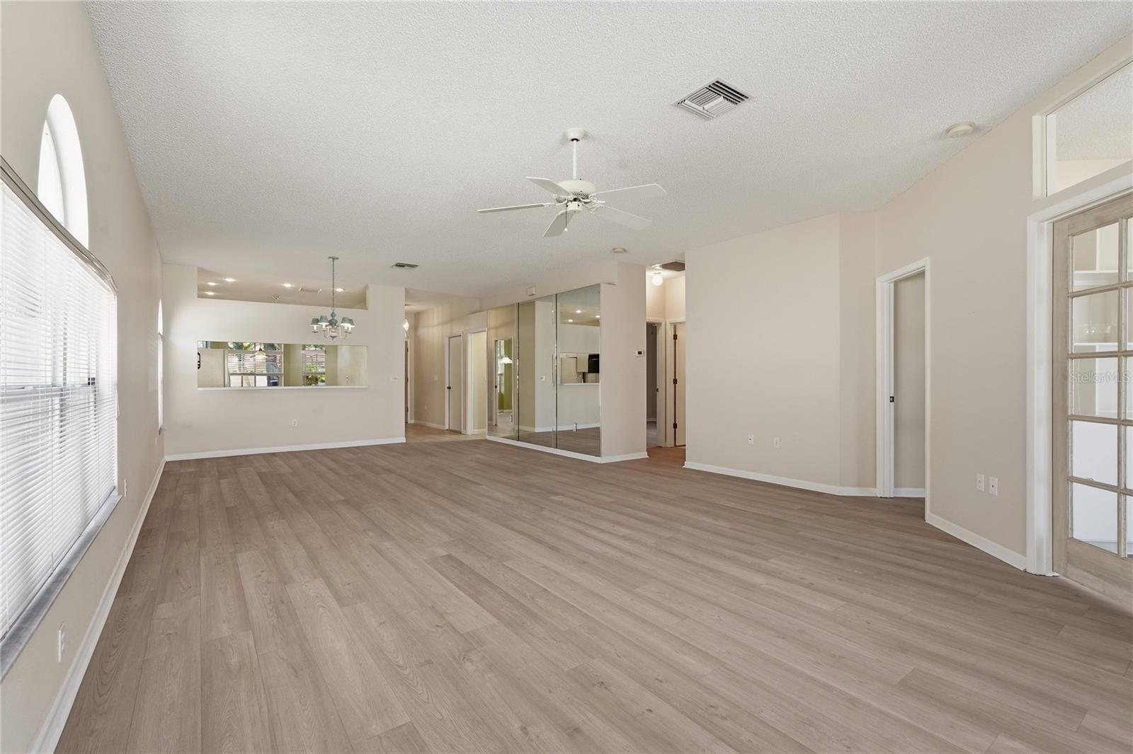 CRESCENT OAKS COUNTRY CLUB 2 - Residential