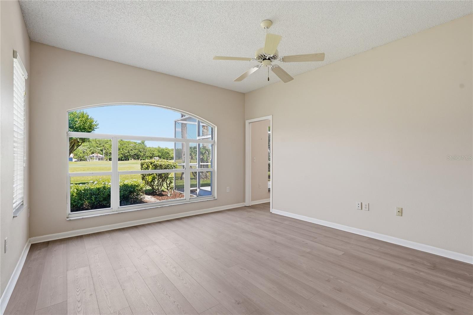 CRESCENT OAKS COUNTRY CLUB 2 - Residential