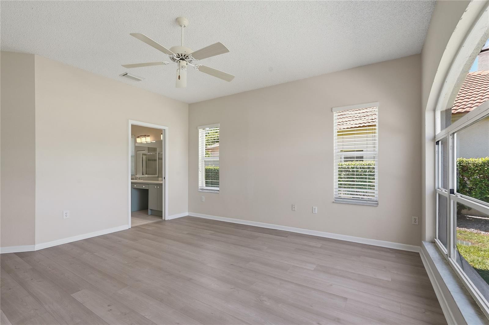 CRESCENT OAKS COUNTRY CLUB 2 - Residential