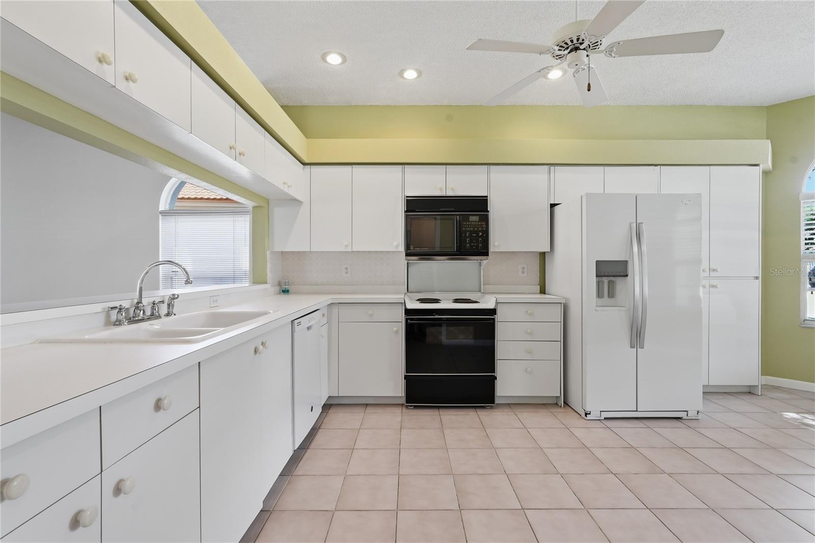1186 DARTFORD DRIVE