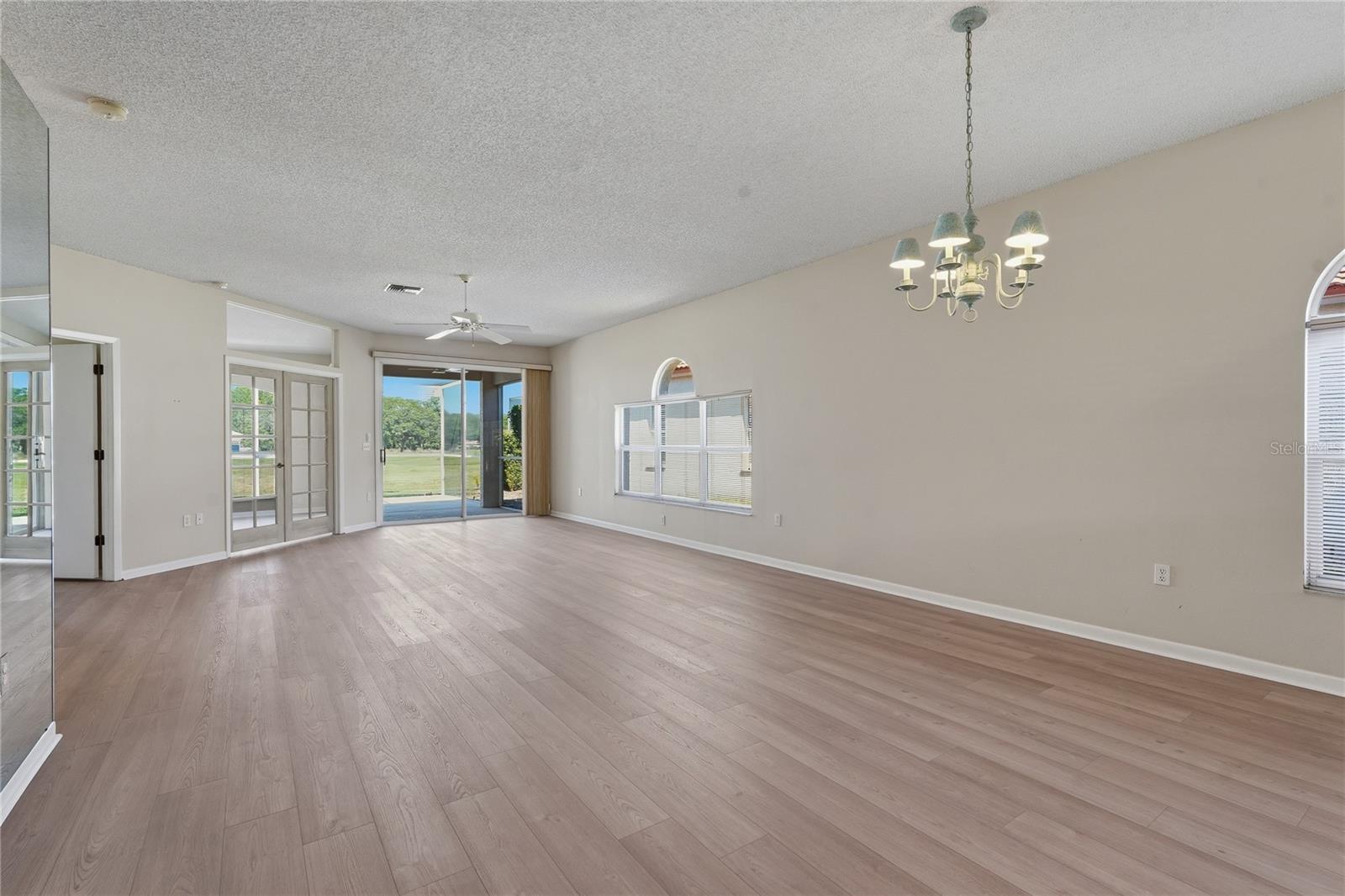 CRESCENT OAKS COUNTRY CLUB 2 - Residential