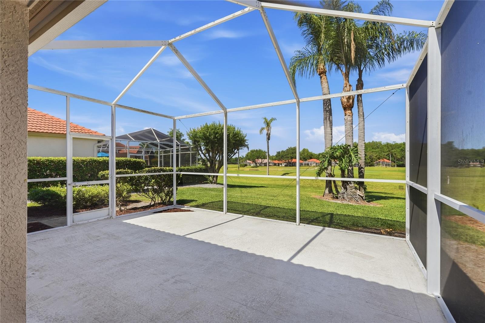 CRESCENT OAKS COUNTRY CLUB 2 - Residential
