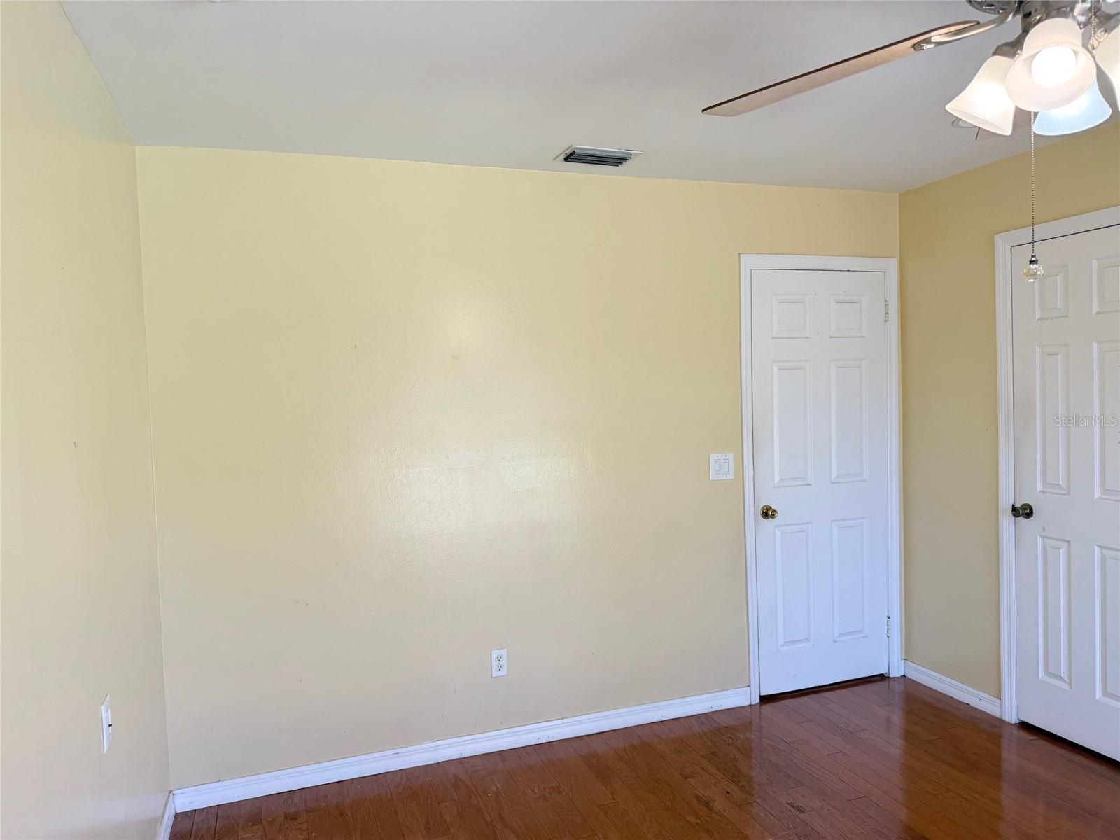 CLAIR MEL CITY UNIT 10 - Residential Lease