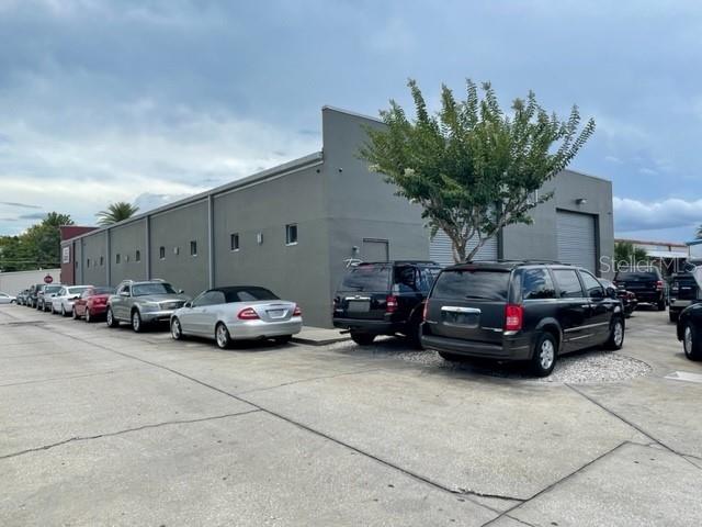 ACREAGE & UNREC - Commercial Sale