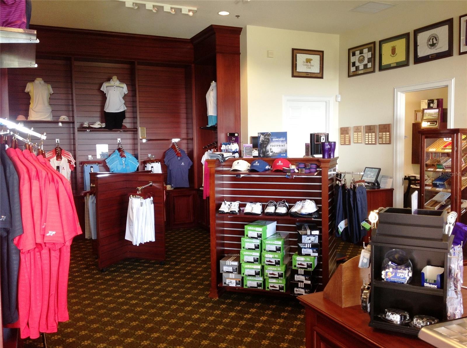 BRIDGESTONE AT LEGENDS - Residential