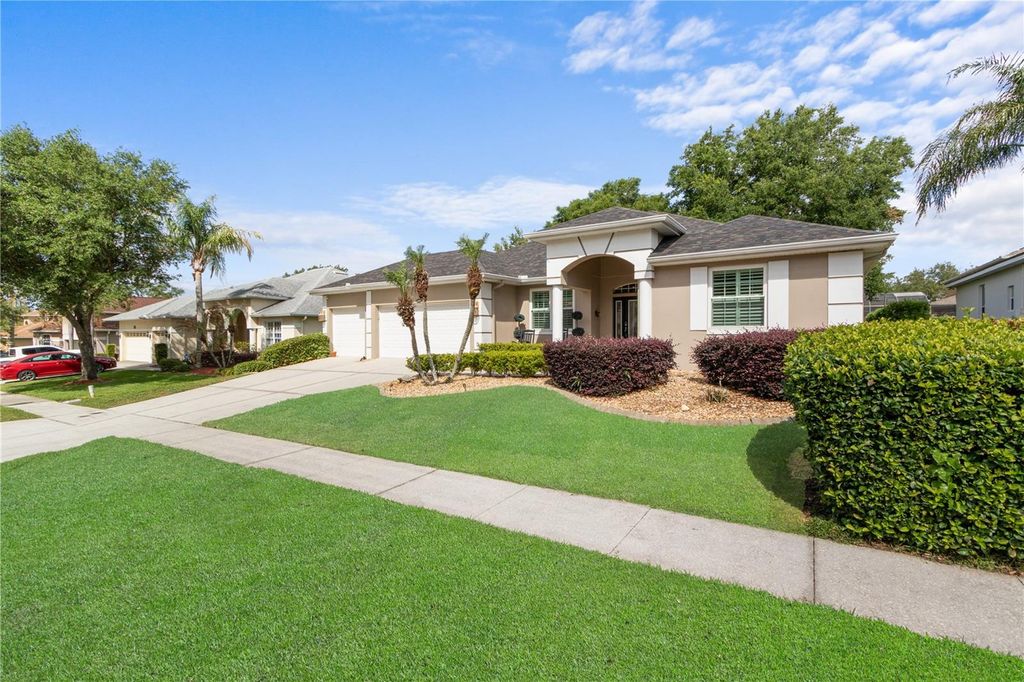 Photo of 1494 Lakemist Lane, Clermont, FL 34711 (MLS # G5111369)