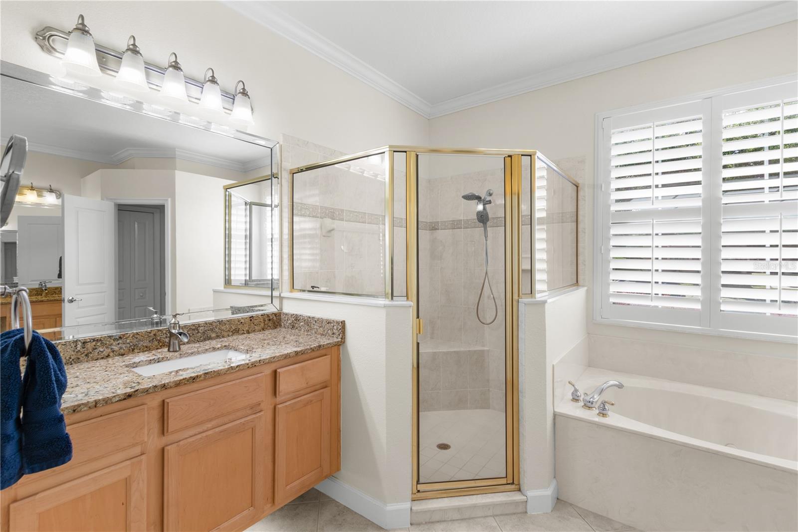 BRIDGESTONE AT LEGENDS - Residential