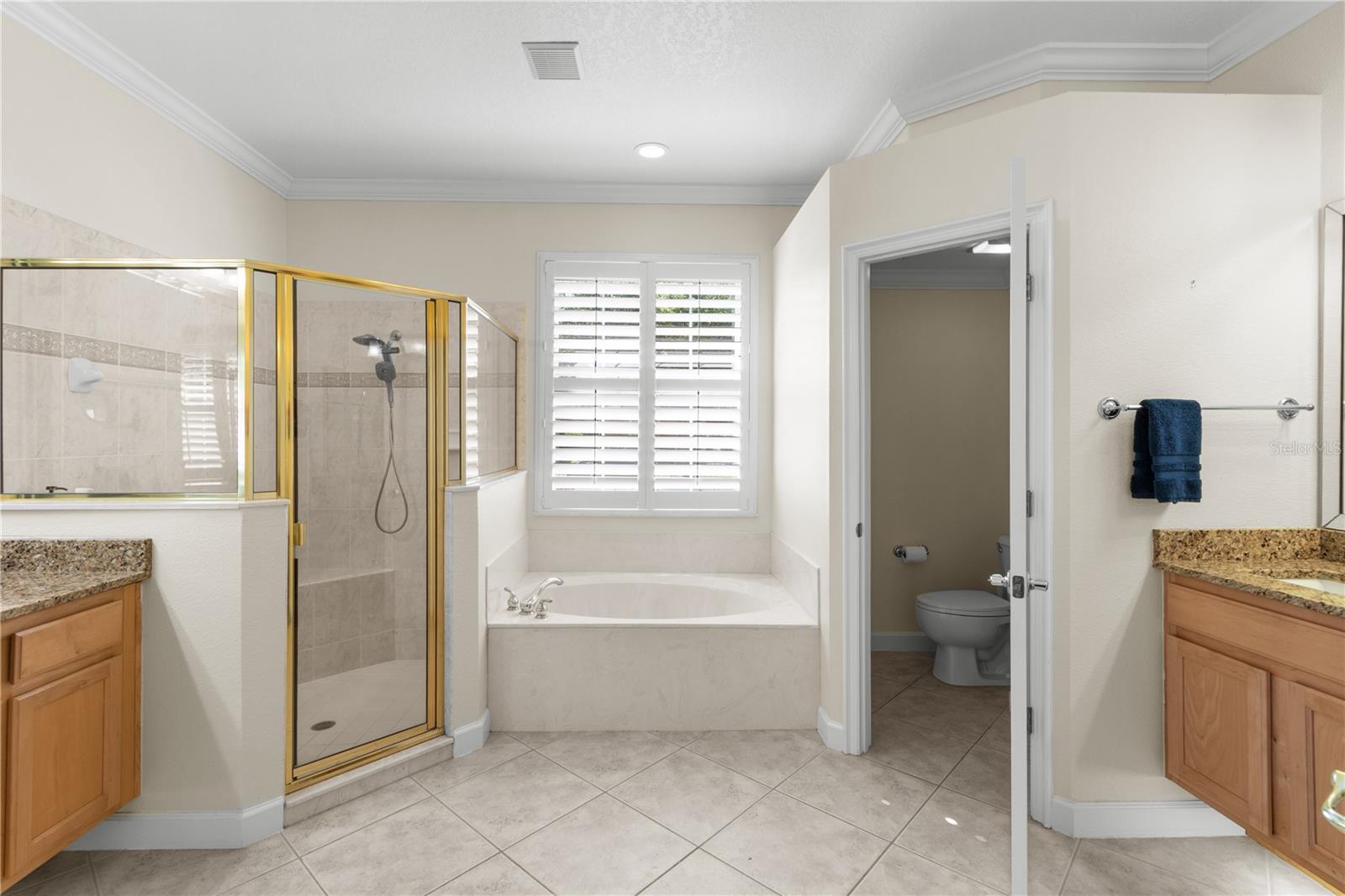 BRIDGESTONE AT LEGENDS - Residential