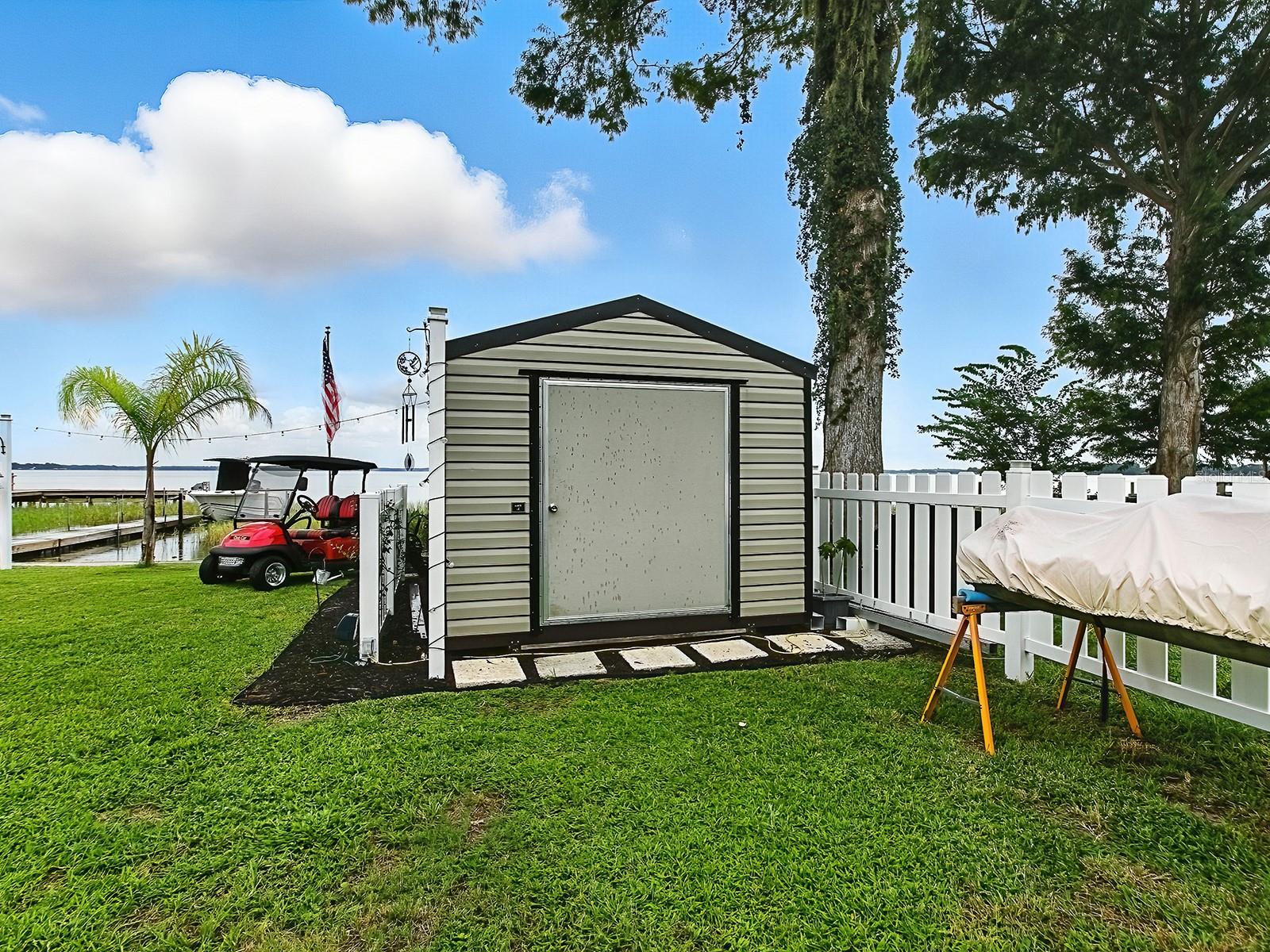ACREAGE & UNREC - Residential