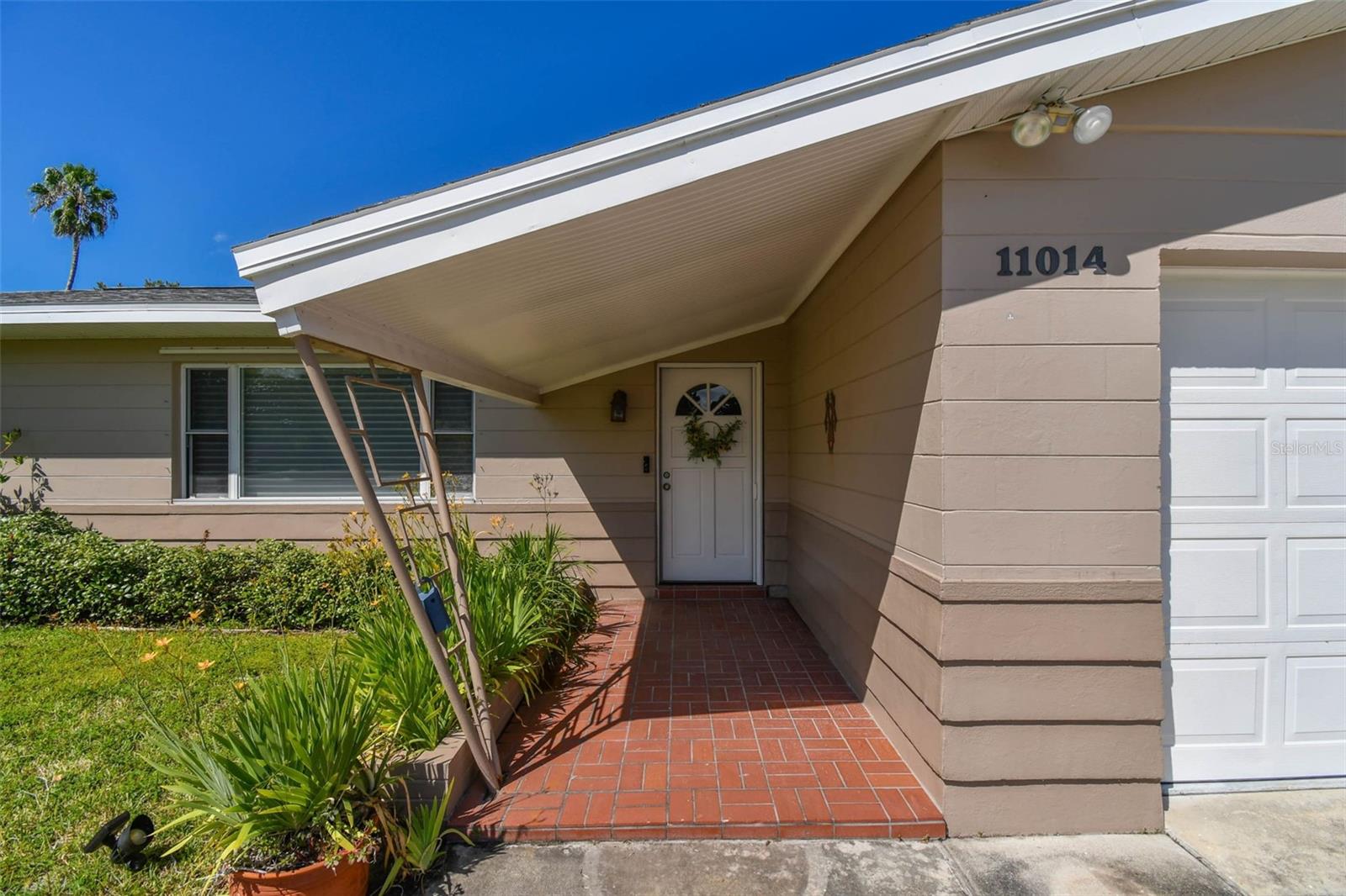11014 HURON ROAD