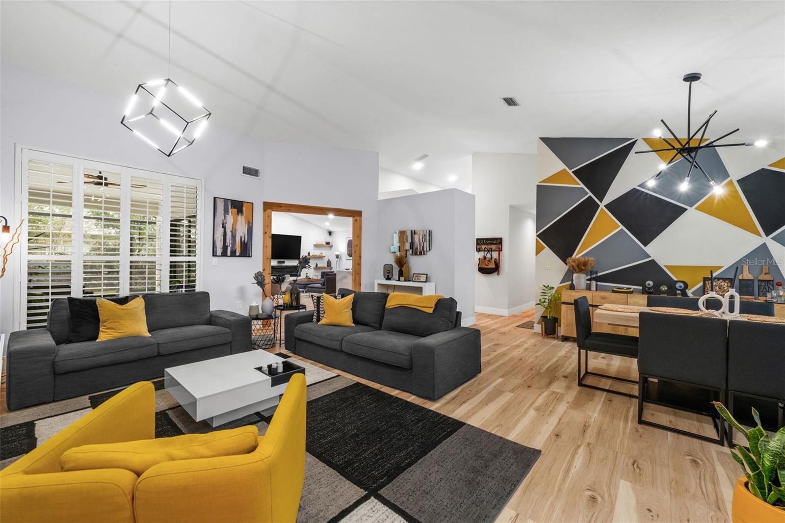 BENT TREE VILLAGE - Residential