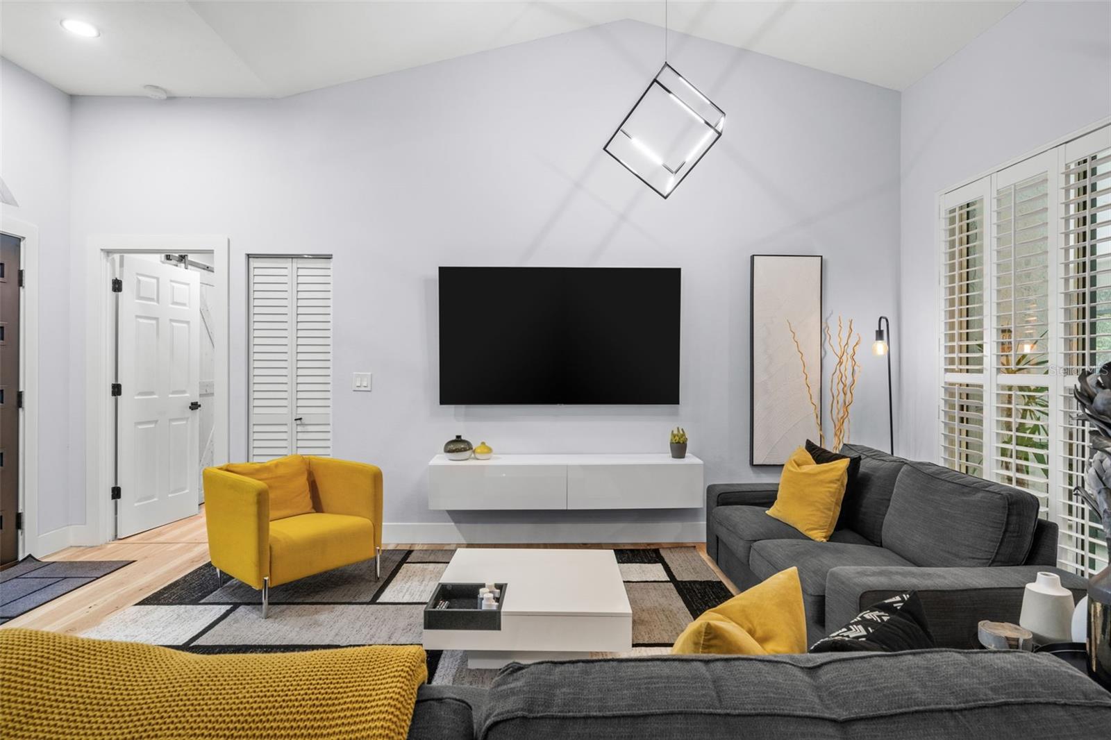 BENT TREE VILLAGE - Residential