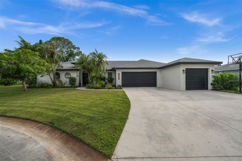 Photo of 4252 Boswell Place, Sarasota, FL 34241 (MLS # A4670812)