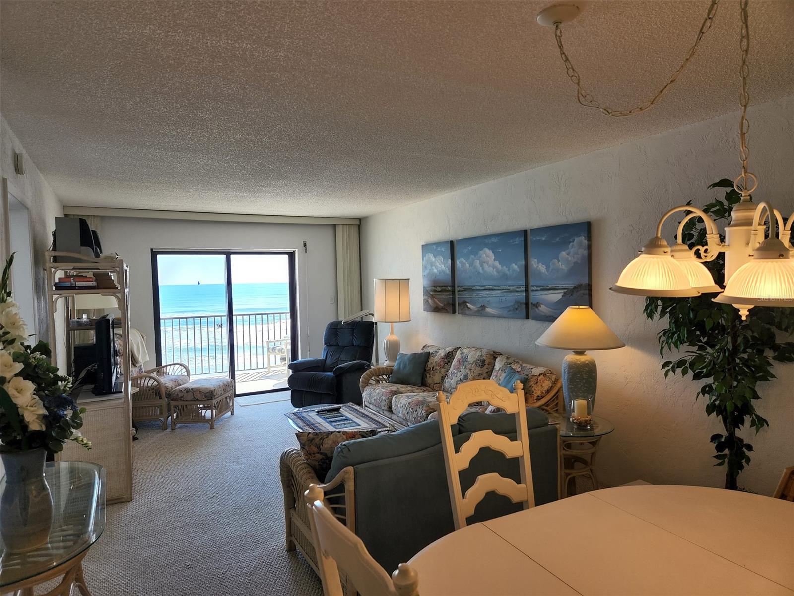 Hacienda Del Sol Condo - Residential