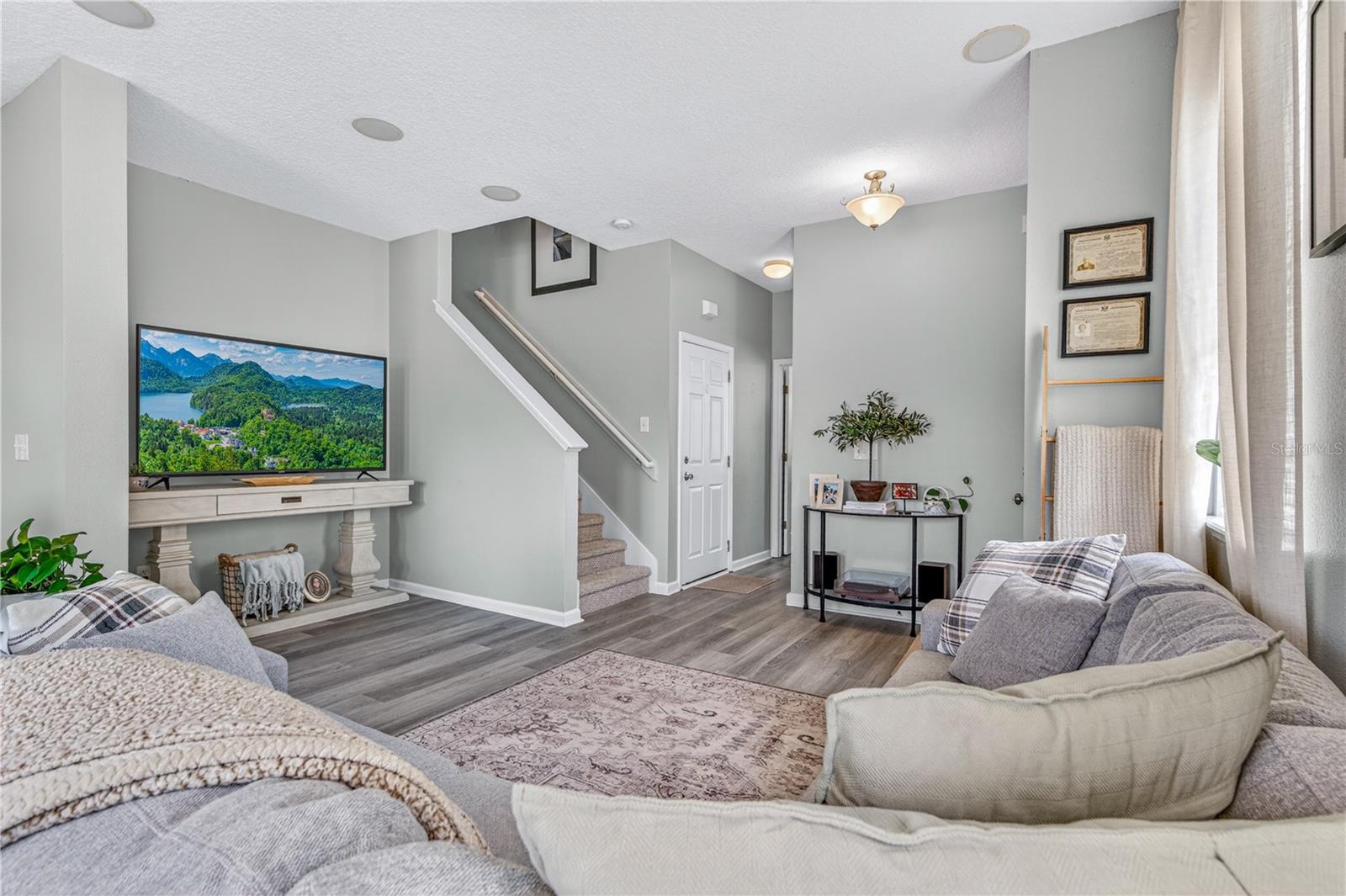 LANDINGS AT SUGAR MILL - Residential