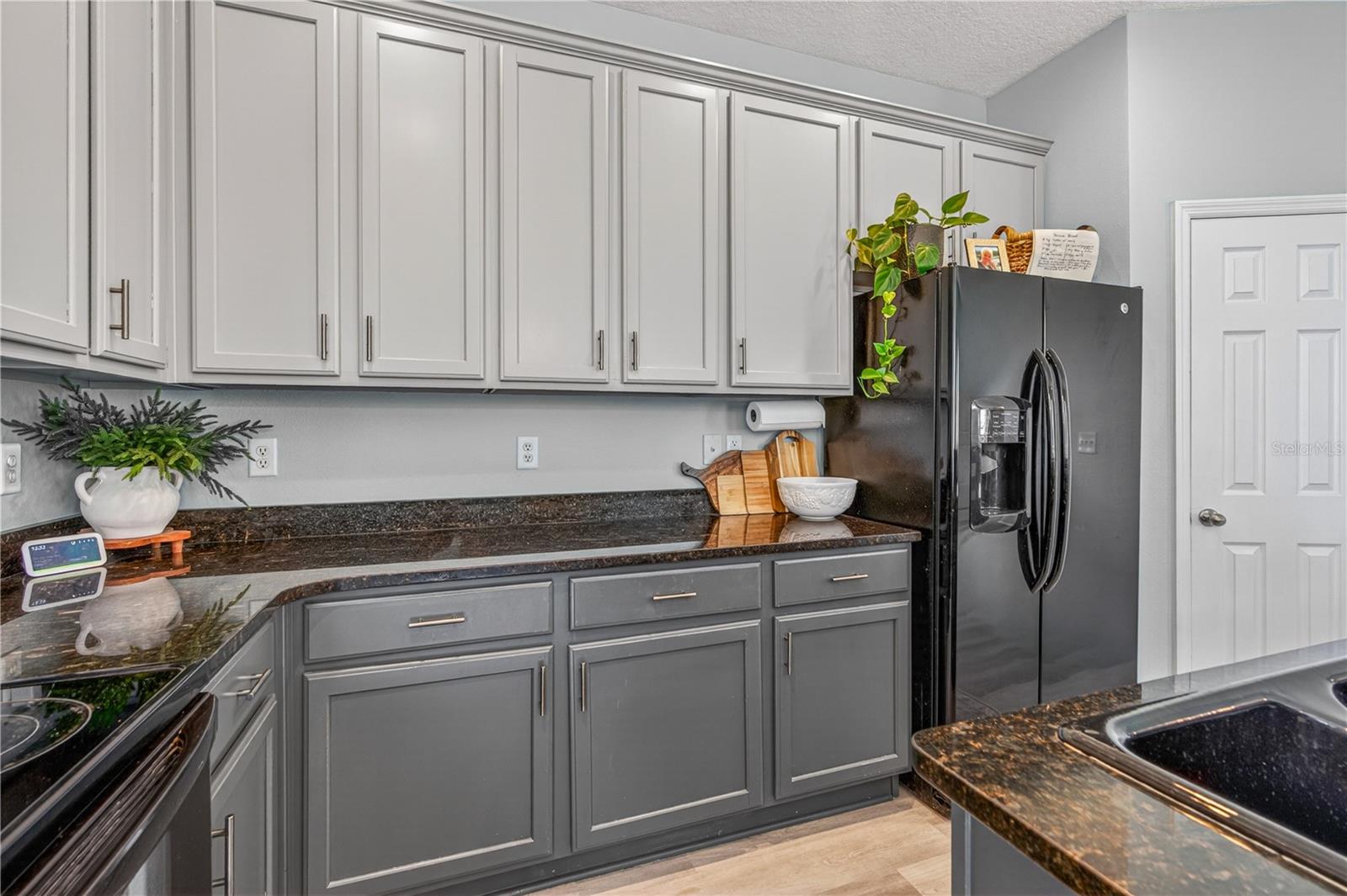 LANDINGS AT SUGAR MILL - Residential