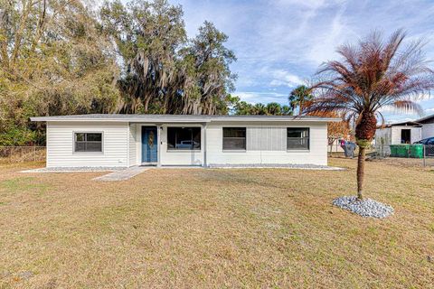 Photo of 2773 W Hickory Circle, Mims, FL 32754 (MLS # O6383064)