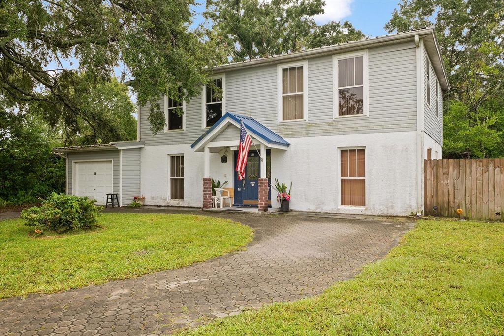 Photo of 2003 E Broad Street, Tampa, FL 33610 (MLS # TB8420911)