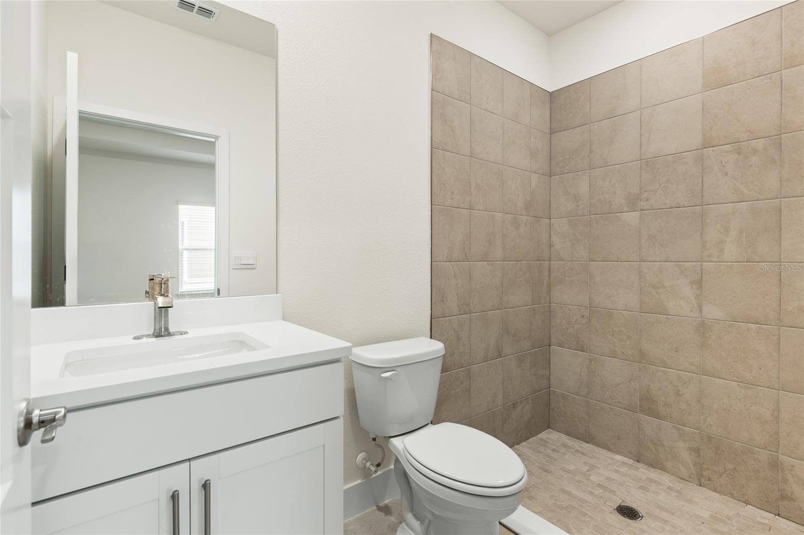 BUCHANAN TRAILS - Residential